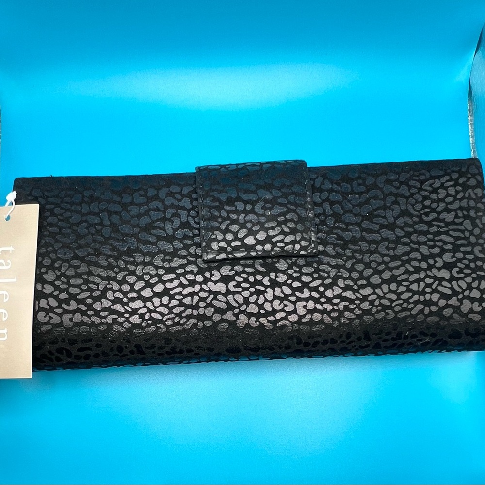 Taleen Saro Lifestyle Black-on-black leopard print clutch crossbody option